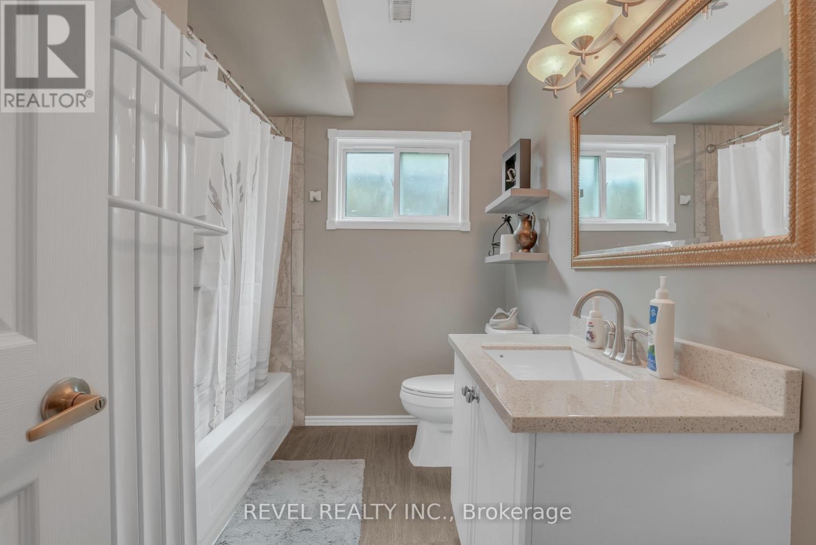 59 Withall Grove, Tiny, Ontario  L0L 2T0 - Photo 36 - S12191432