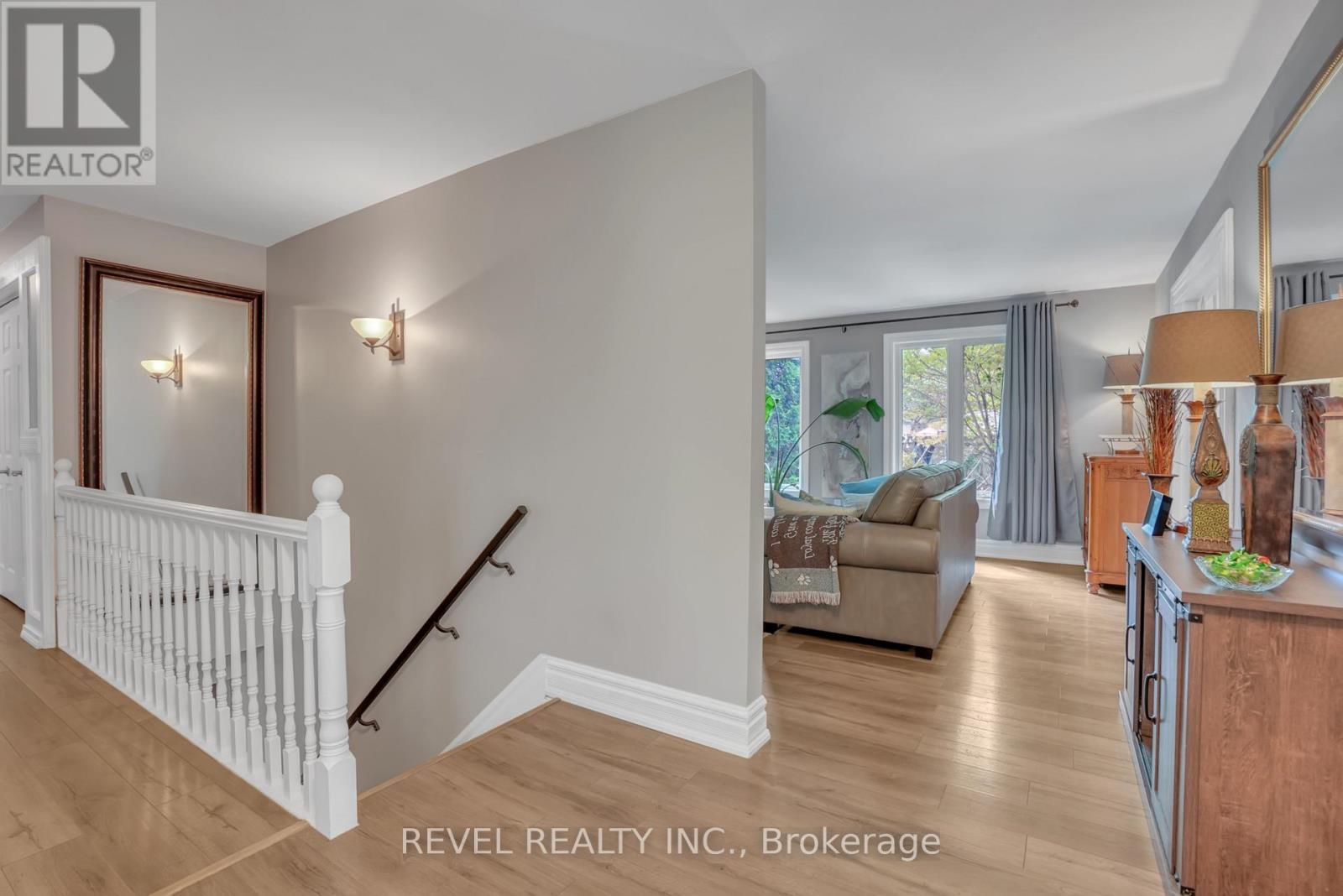 59 Withall Grove, Tiny, Ontario  L0L 2T0 - Photo 7 - S12191432