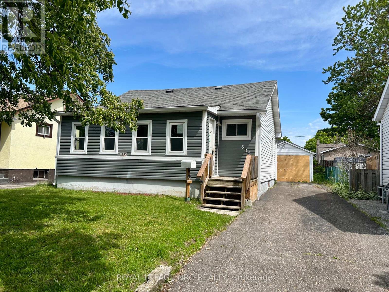 394 Fleet Street, Welland, Ontario  L3B 4X5 - Photo 1 - X12191671