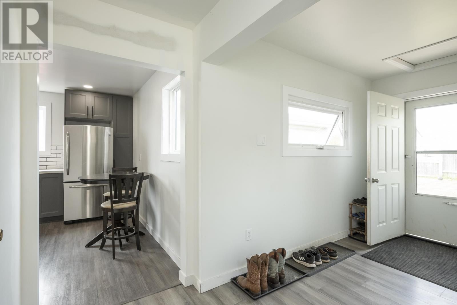 455 Leslie Ave, Thunder Bay, Ontario  P7A 1Y4 - Photo 29 - TB251484