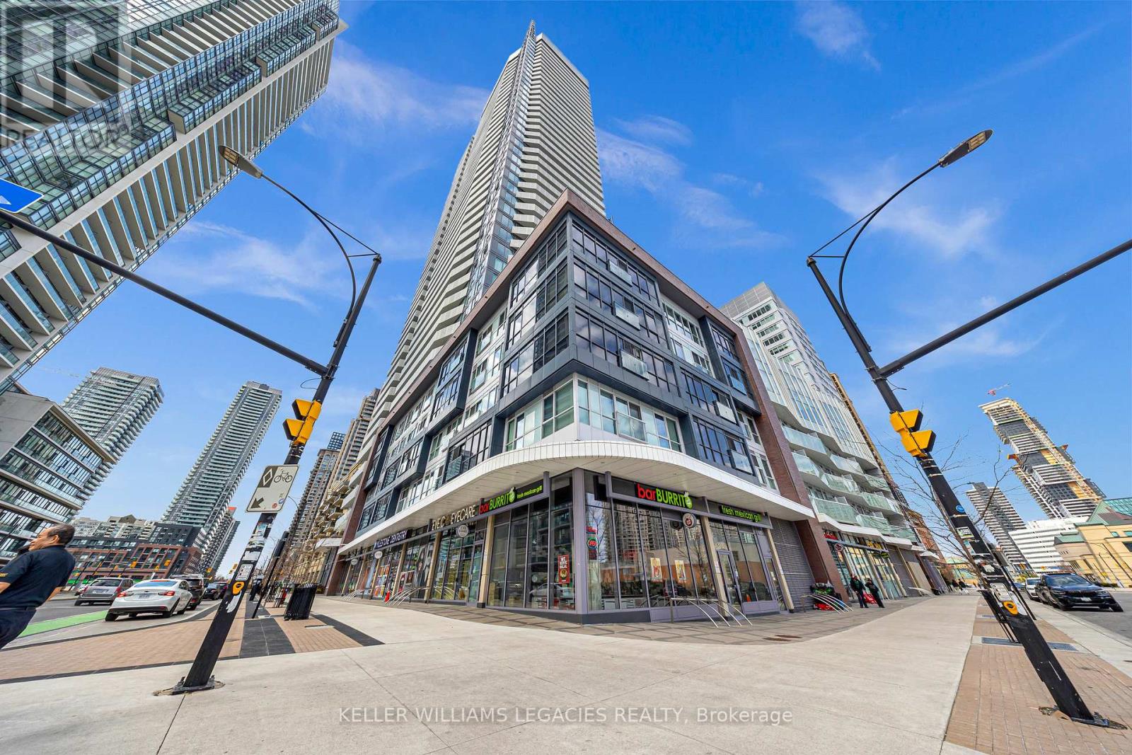 4109 - 4065 Confederation Parkway, Mississauga, Ontario  L5B 0L4 - Photo 1 - W12191403