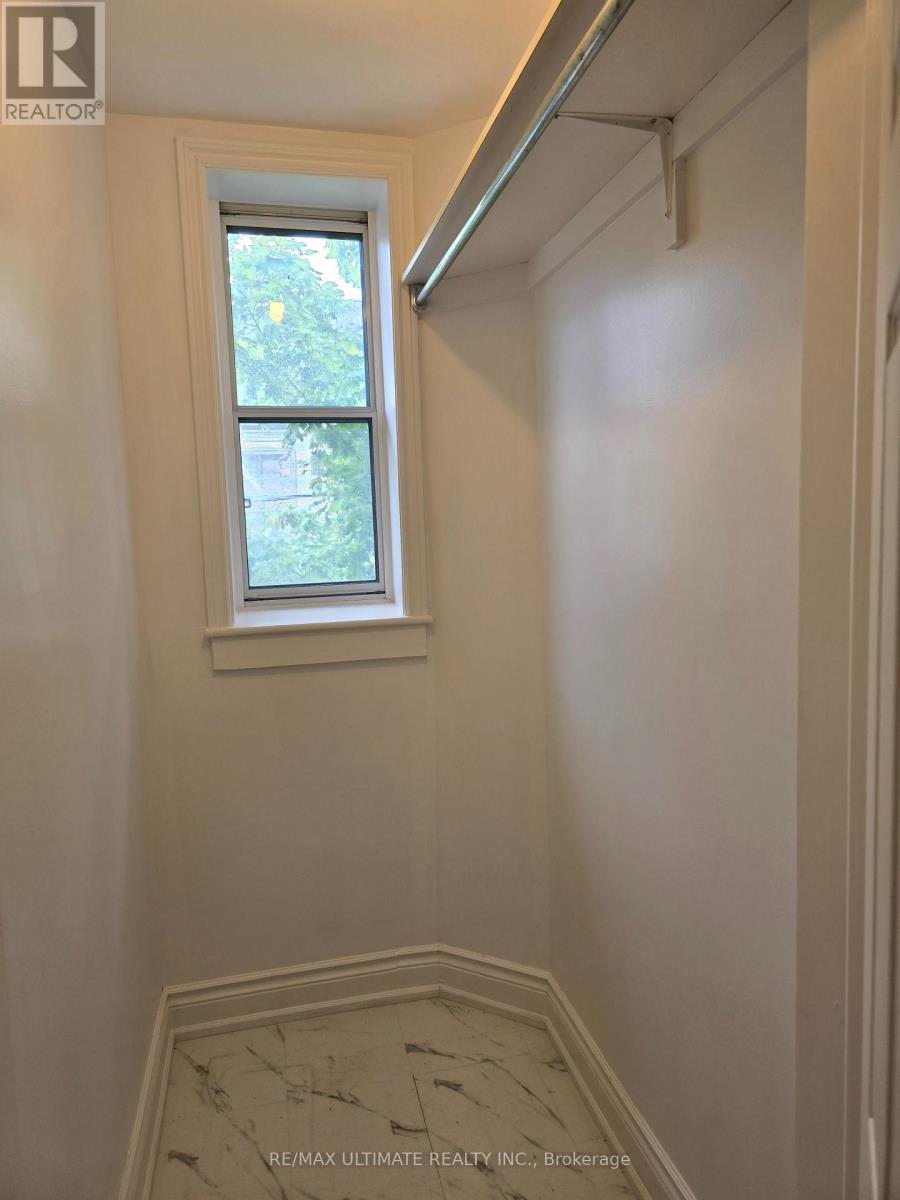 3 - 376 Sunnyside Avenue, Toronto, Ontario  M6R 2R8 - Photo 15 - W12191429