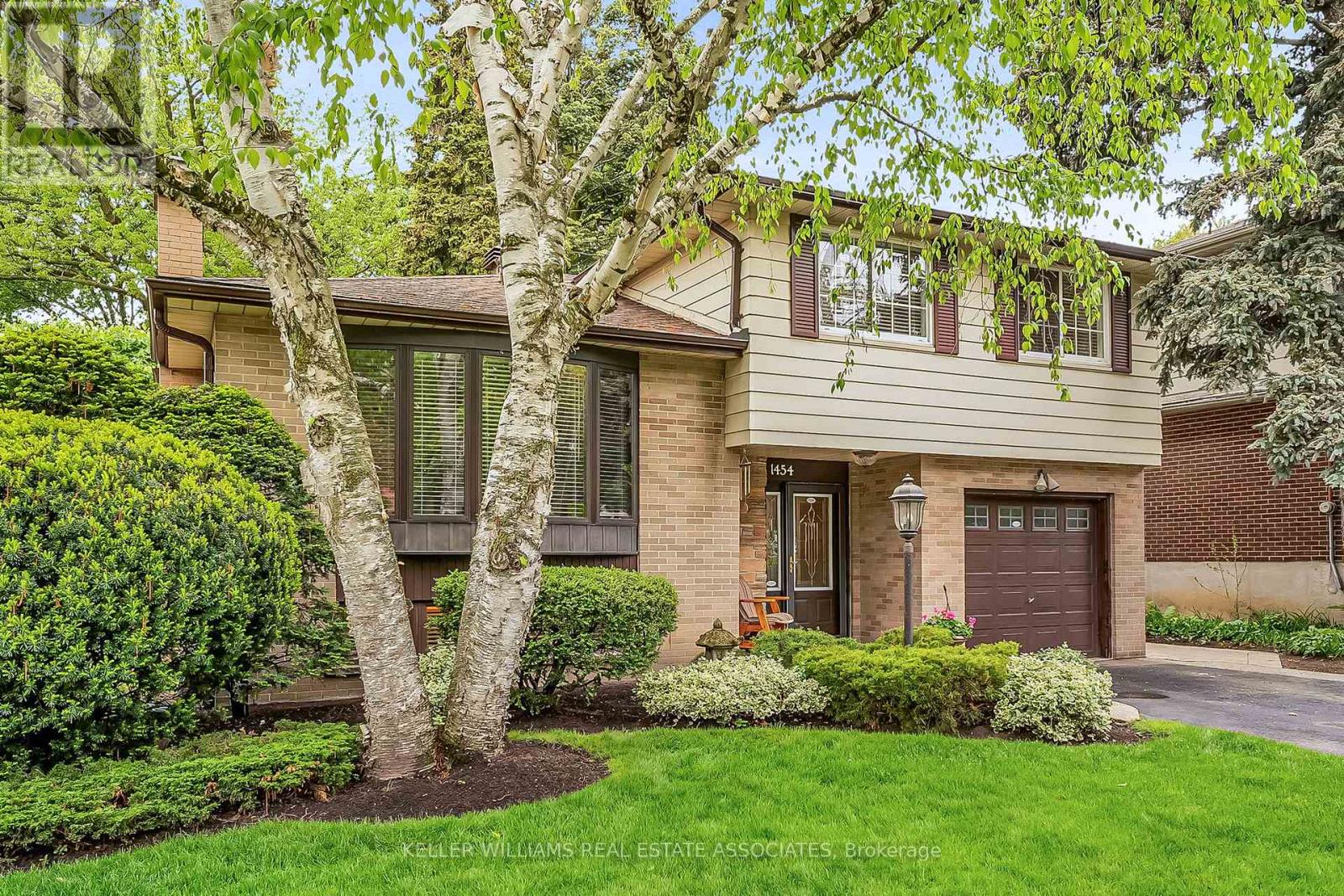 Property at 1454 LEDA AVENUE image 2