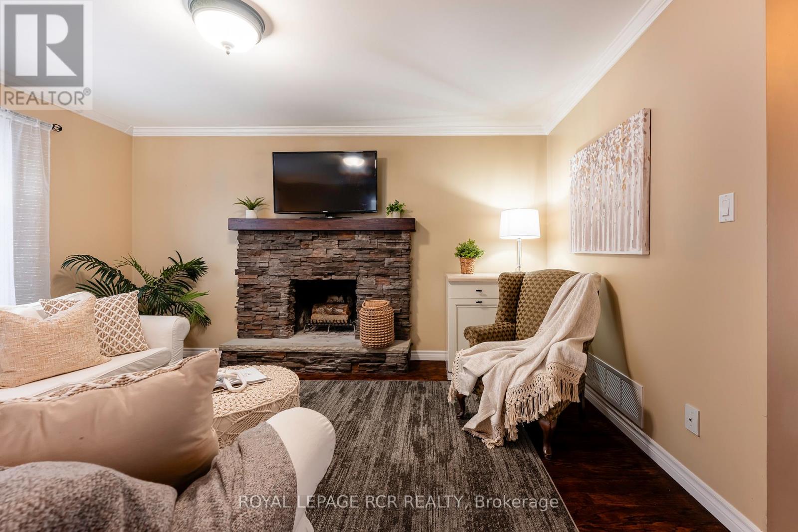 51 Meadow Drive, Orangeville, Ontario  L9W 4C7 - Photo 14 - W12191470
