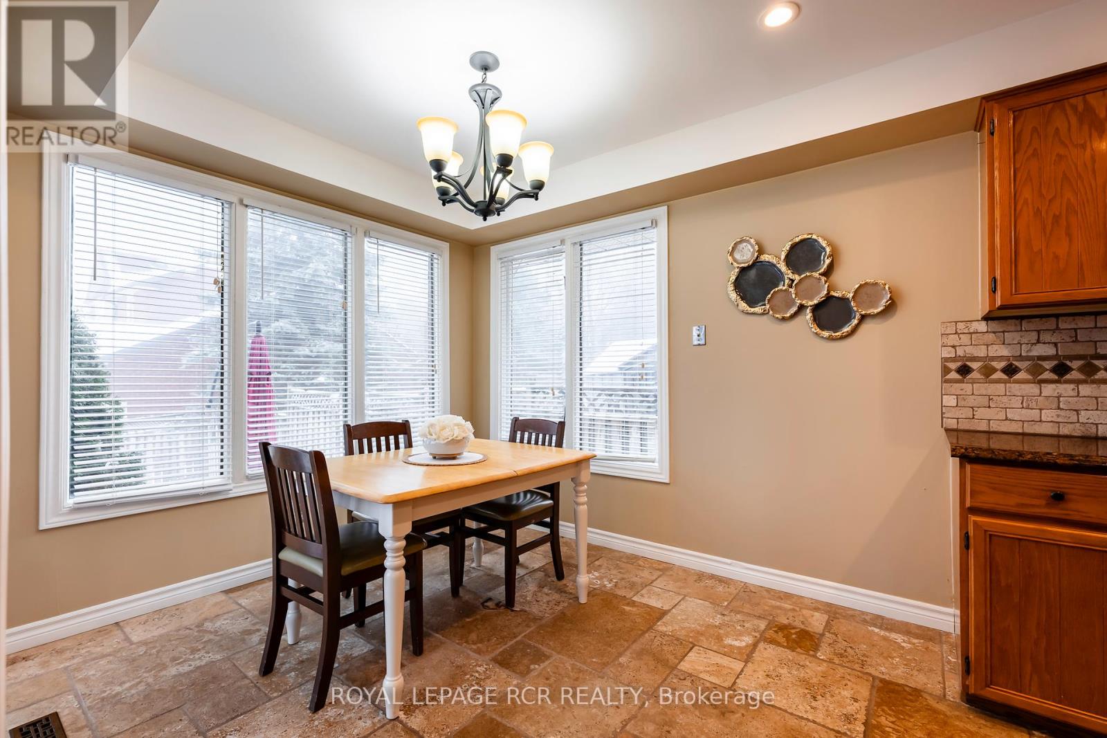 51 Meadow Drive, Orangeville, Ontario  L9W 4C7 - Photo 22 - W12191470
