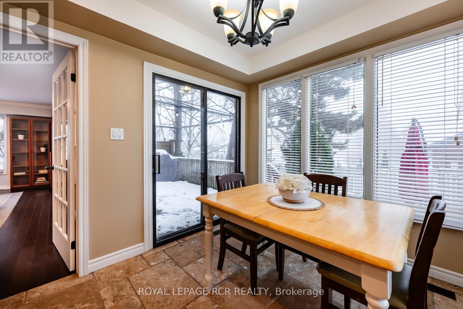 51 Meadow Drive, Orangeville, Ontario  L9W 4C7 - Photo 23 - W12191470