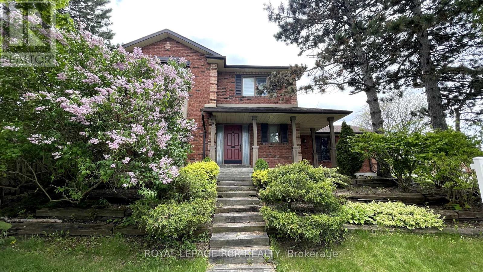 51 Meadow Drive, Orangeville, Ontario  L9W 4C7 - Photo 7 - W12191470