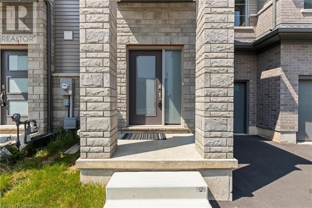 103 Acacia Road, Fonthill, Ontario  L0S 1E1 - Photo 2 - 40736736