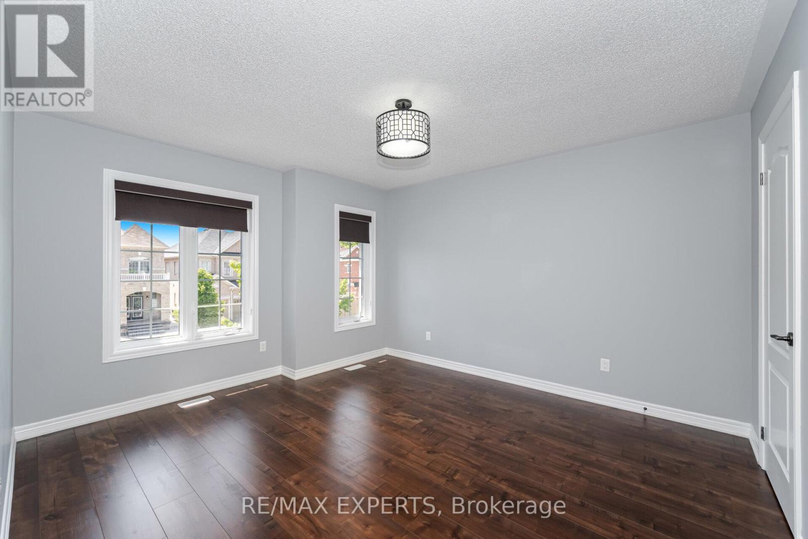 75 Durango Drive, Brampton (Credit Valley), Ontario  L6X 5G9 - Photo 43 - W12191511