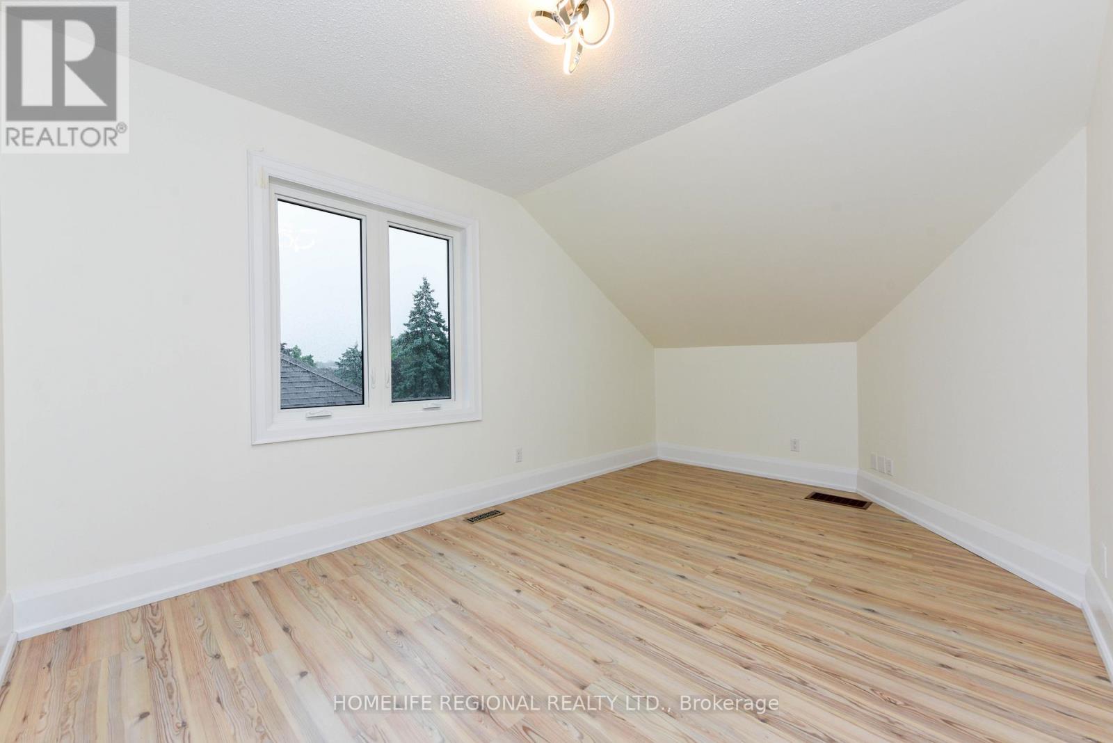 4009 River Mill Way, Mississauga, Ontario  L4W 4C1 - Photo 31 - W12191546