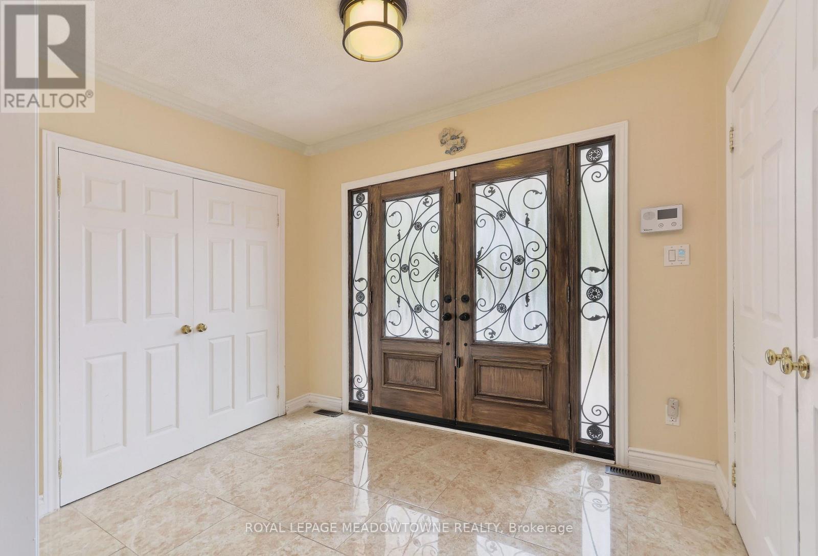 2857 Termini Terrace, Mississauga, Ontario  L5M 5S3 - Photo 4 - W12191572