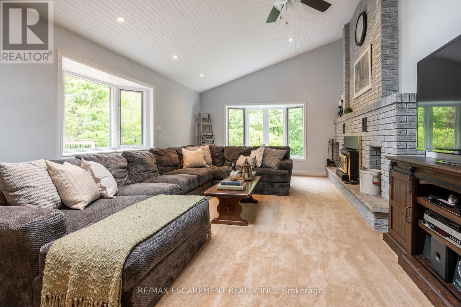 7575 Milburough Line, Milton, Ontario  L0P 1B0 - Photo 14 - W12191608
