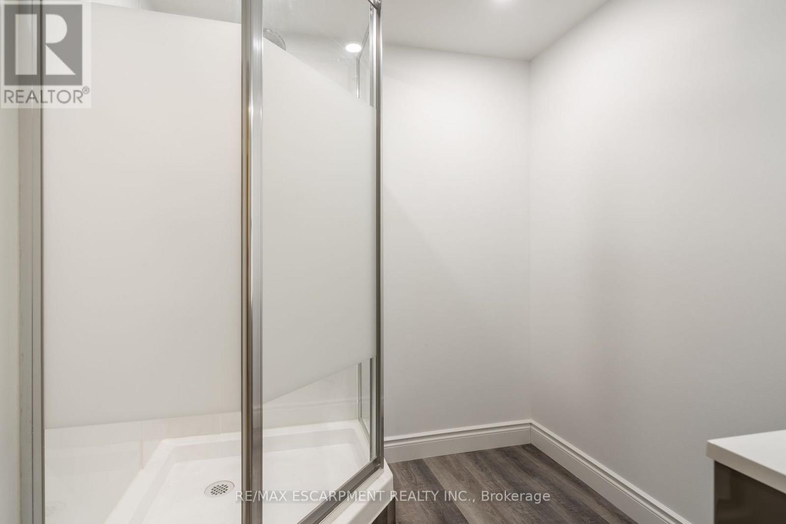 7575 Milburough Line, Milton, Ontario  L0P 1B0 - Photo 34 - W12191608