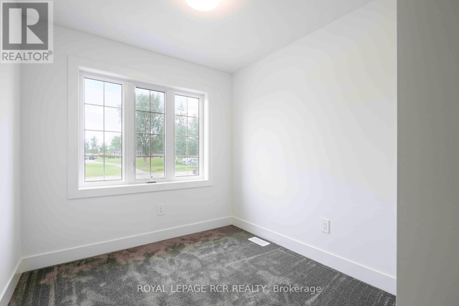 28 - 690 Broadway, Orangeville, Ontario  L9W 5C8 - Photo 7 - W12191611