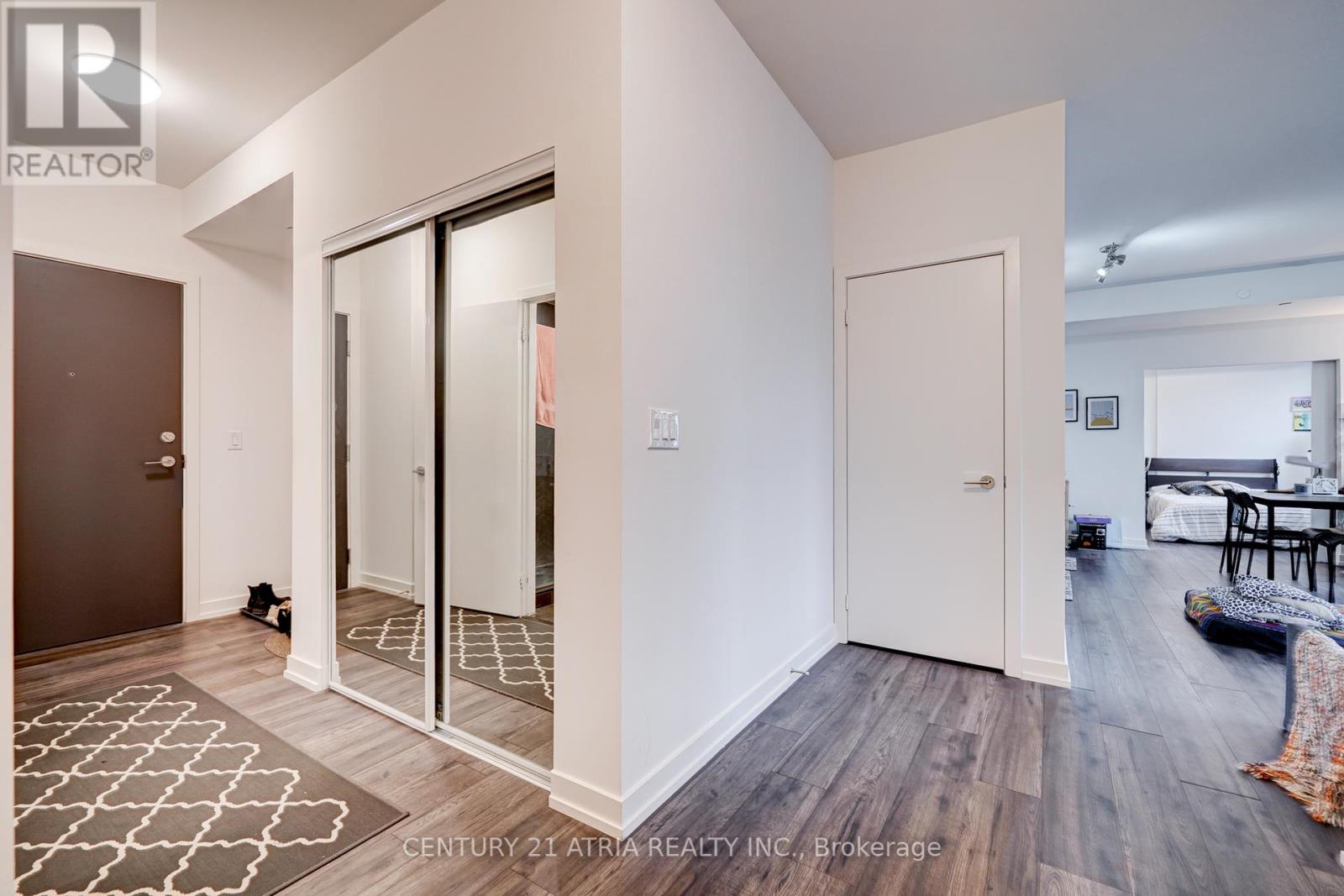 401 - 10 De Boers Drive, Toronto (York University Heights), Ontario  M3J 0H1 - Photo 9 - W12191636