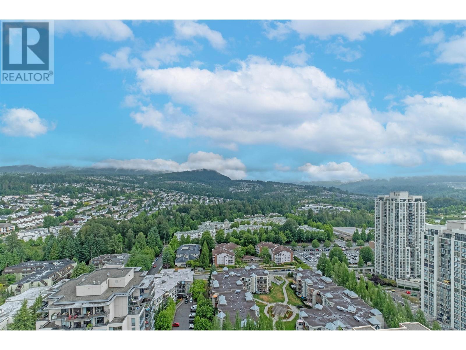 3205 2968 GLEN DRIVE, Coquitlam, British Columbia