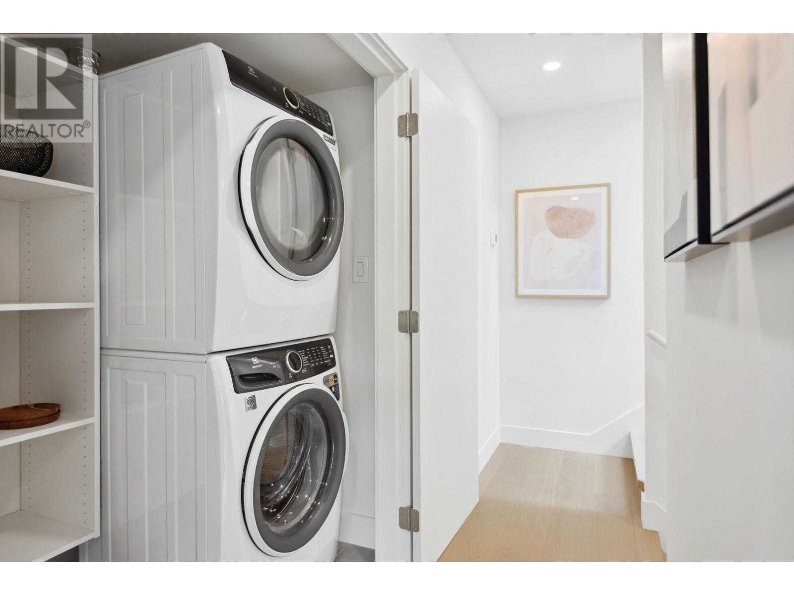 1 4748 Argyle Street, Vancouver, British Columbia  V5N 3X8 - Photo 24 - R3010426