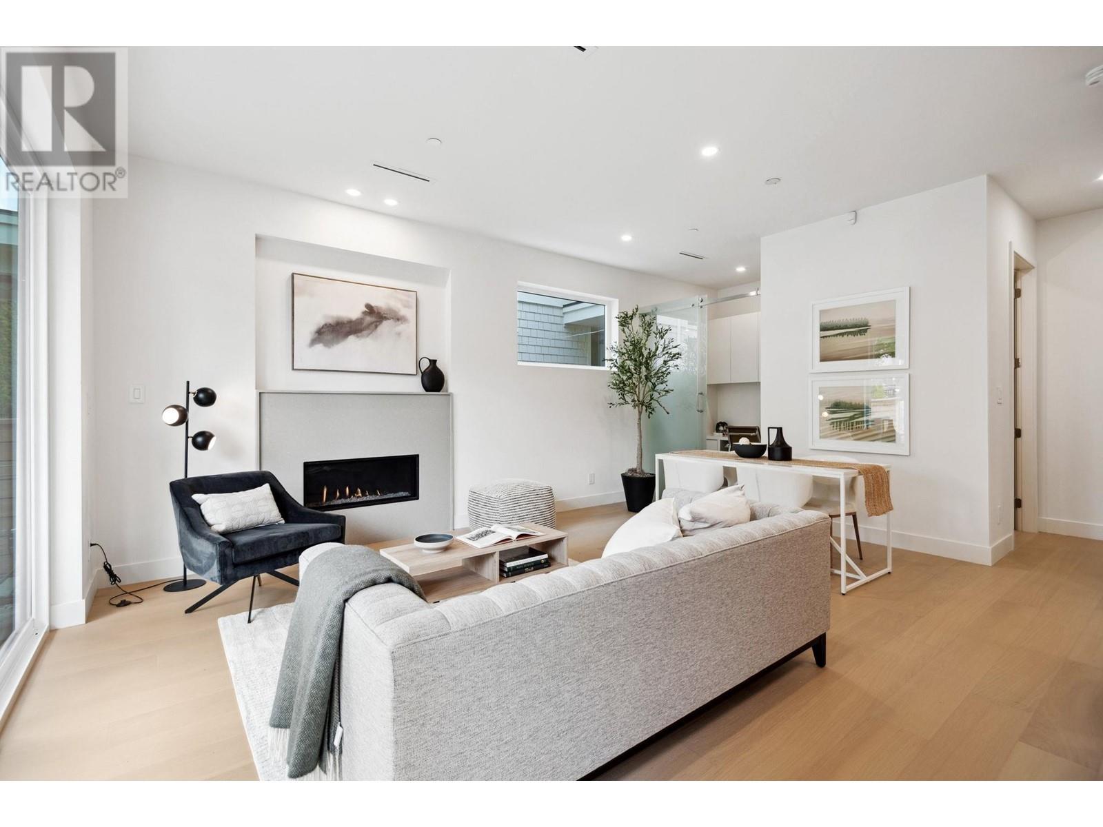 1 4748 Argyle Street, Vancouver, British Columbia  V5N 3X8 - Photo 6 - R3010426