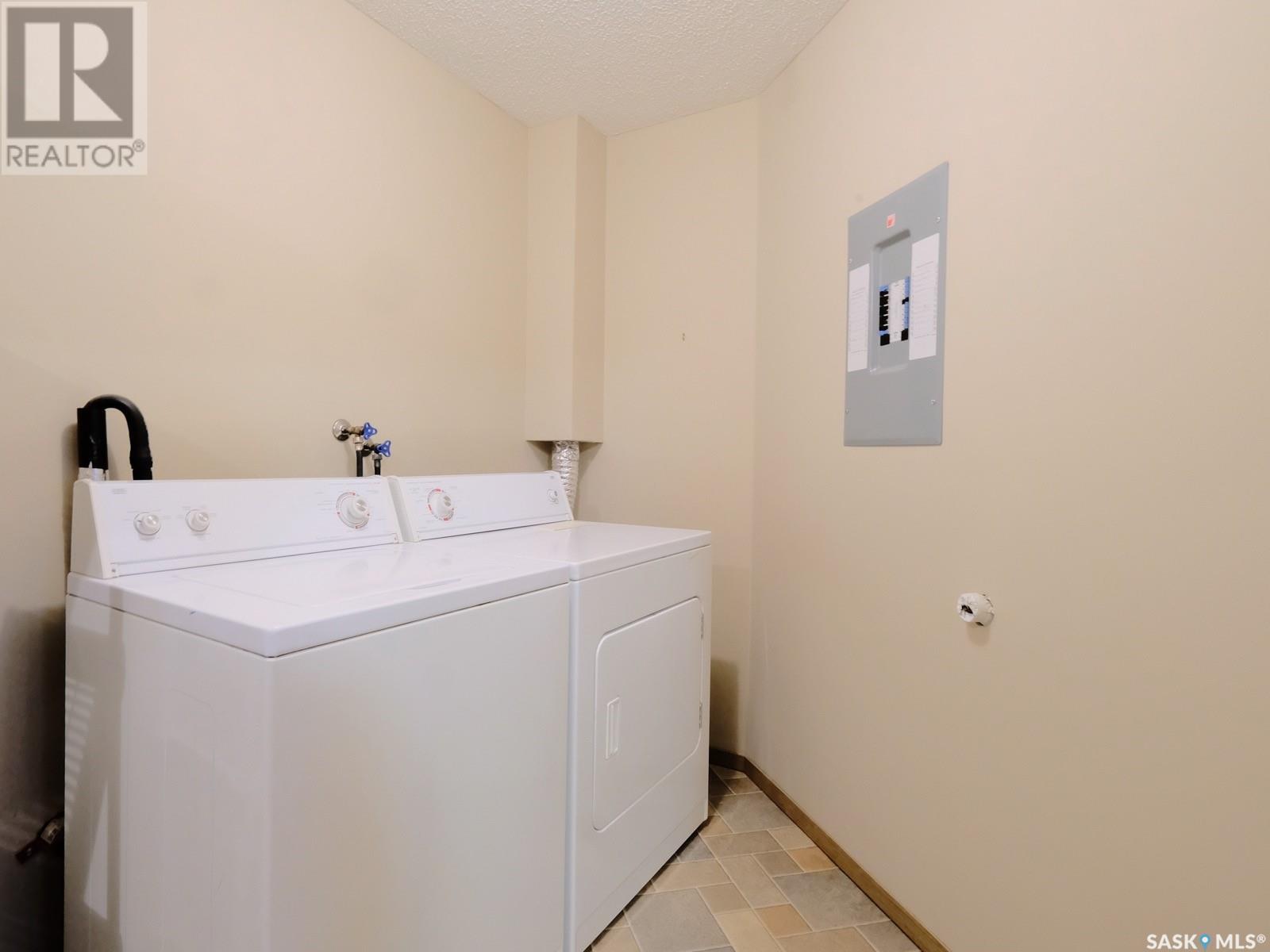 101 114 Third Avenue E, Rosetown, Saskatchewan  S0L 2V0 - Photo 8 - SK007757