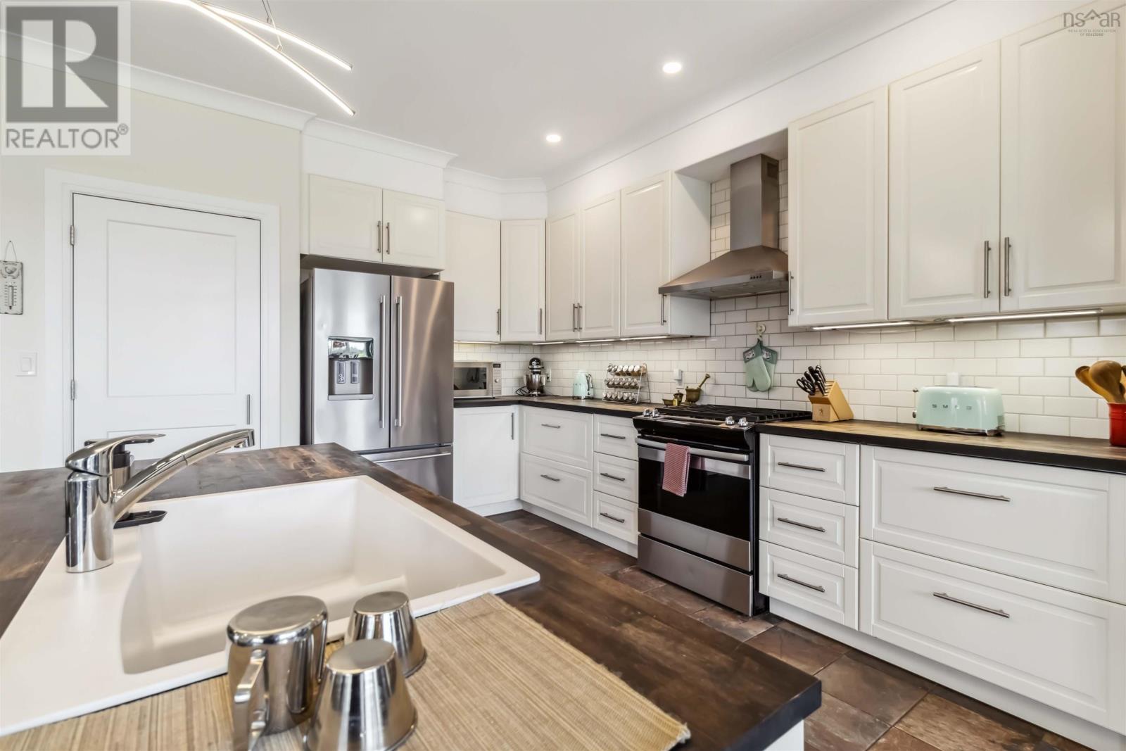 437 Mount Pleasant Road,, Pleasantville, Nova Scotia  B0R 1G0 - Photo 12 - 202512270