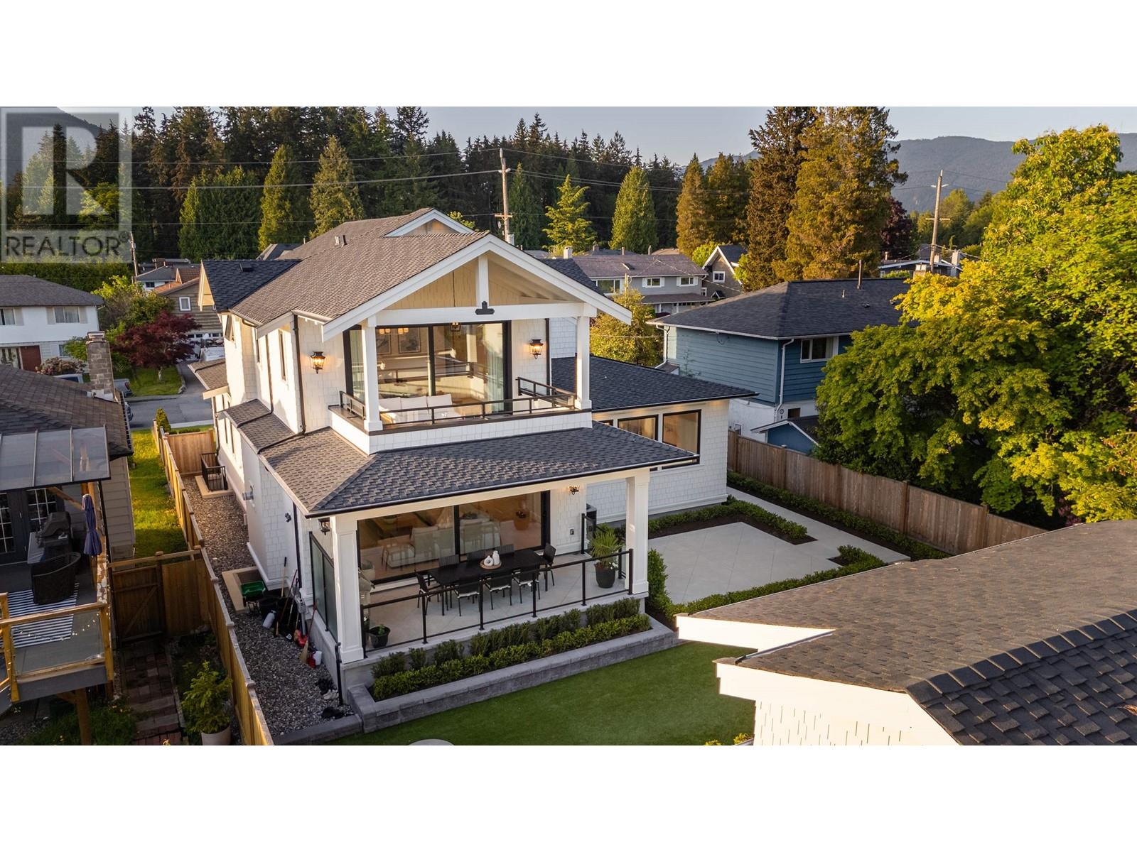 821 E 16th Street, North Vancouver, British Columbia  V7L 2V3 - Photo 27 - R3008261