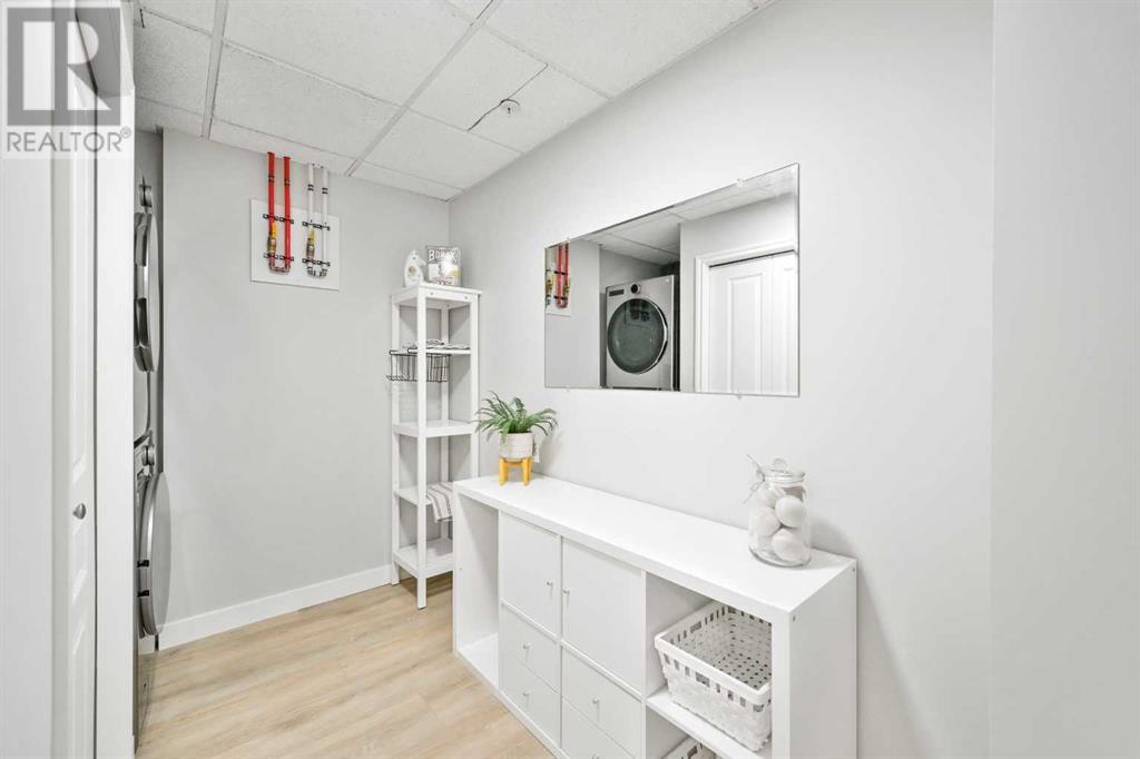 Property at 105, 1718 14 Avenue NW image 5