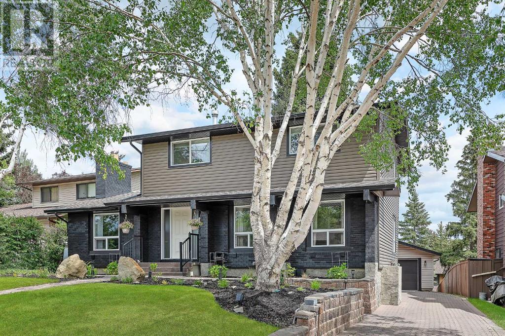 Property at 107 Edgehill Place NW image 3