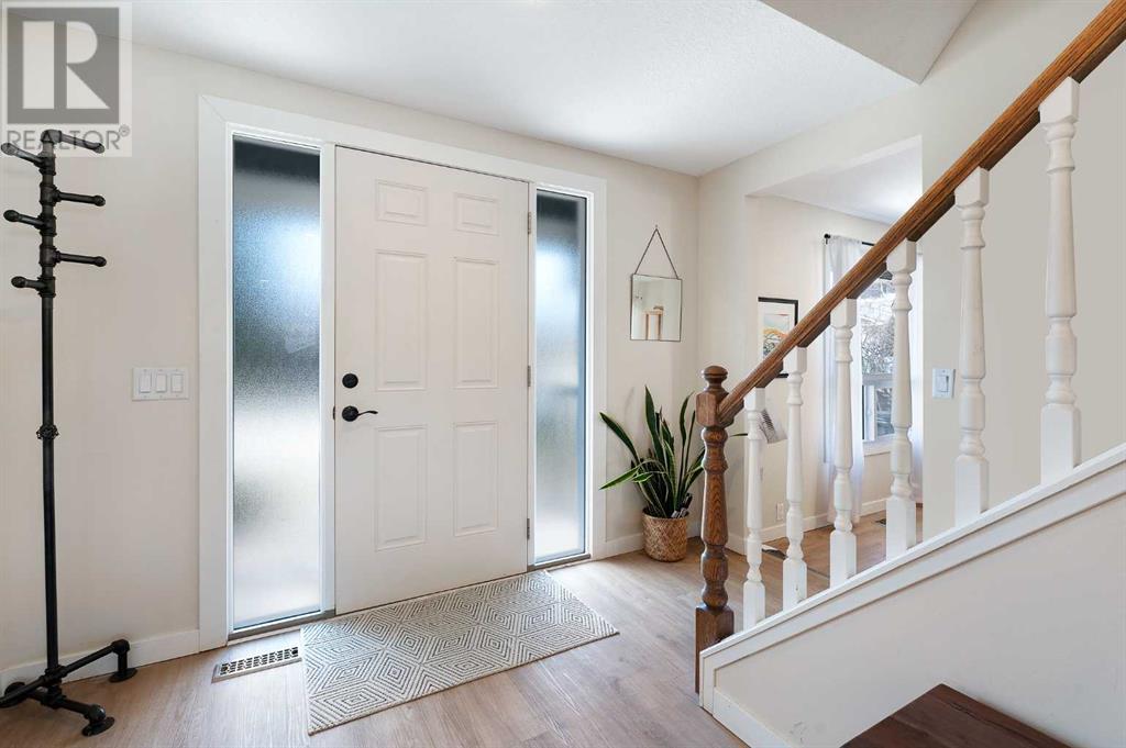 Property at 107 Edgehill Place NW image 5