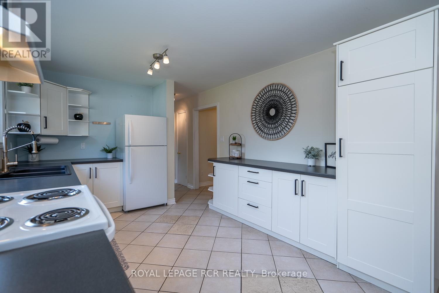 31 Luther Road, East Luther Grand Valley (Grand Valley), Ontario  L9W 5R1 - Photo 11 - X12191471