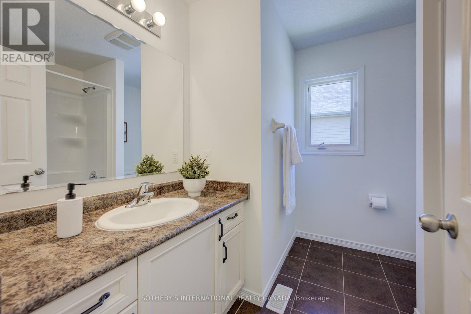 38b - 931 Glasgow Street, Waterloo, Ontario  N2N 0B6 - Photo 27 - X12191502