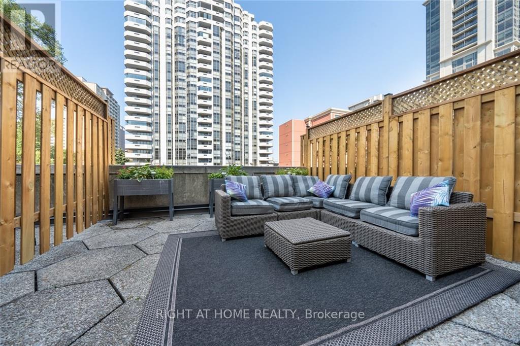 312 - 66 Bay Street S, Hamilton, Ontario  L8P 4Z6 - Photo 19 - X12191628