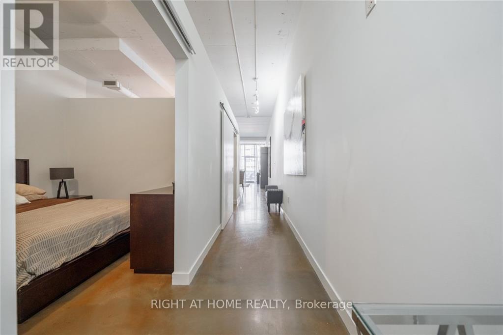 312 - 66 Bay Street S, Hamilton, Ontario  L8P 4Z6 - Photo 6 - X12191628