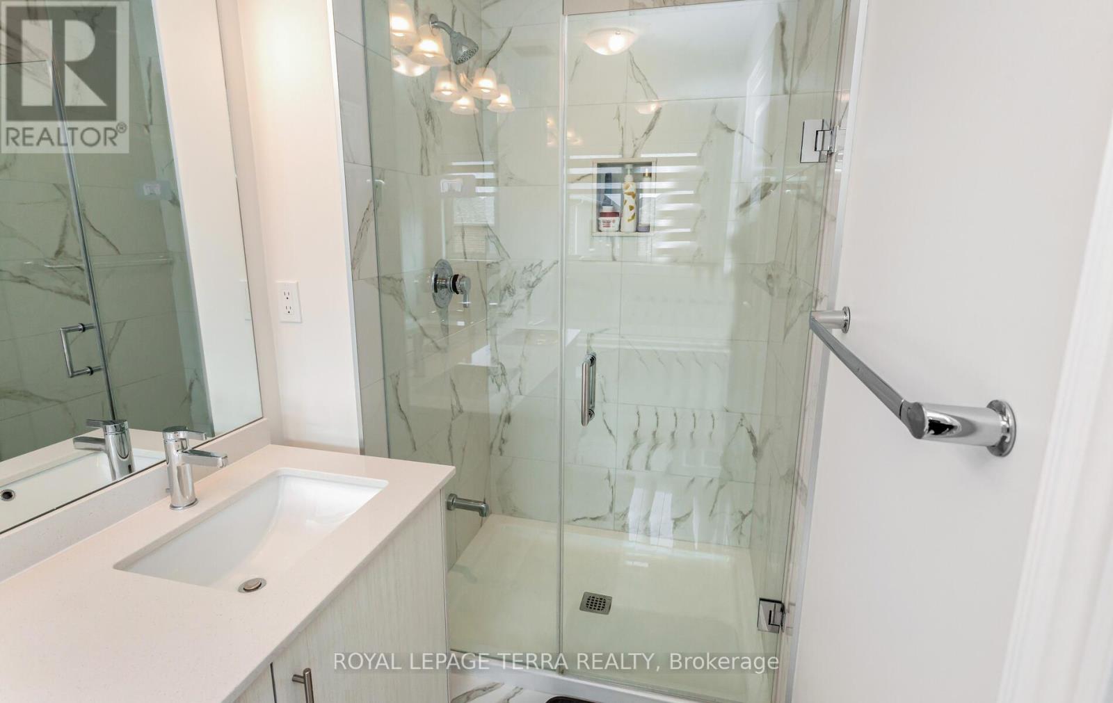 81 Bermondsey Way, Brampton, Ontario  L6Y 0G2 - Photo 14 - W12186208