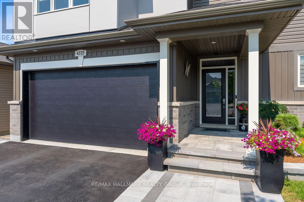 4525 Kelly Farm Drive, Ottawa, Ontario  K1X 0E7 - Photo 2 - X12191718