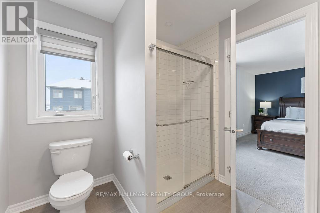 4525 Kelly Farm Drive, Ottawa, Ontario  K1X 0E7 - Photo 25 - X12191718