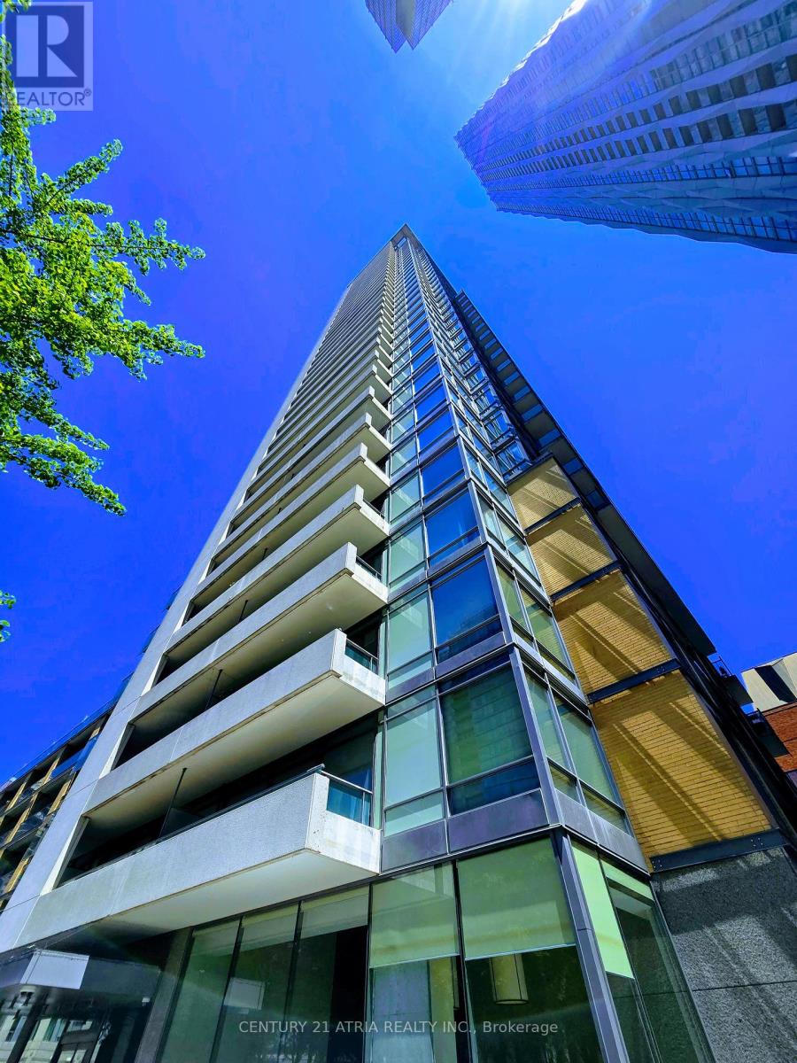 3103 - 18 Yorkville Avenue, Toronto, Ontario  M4W 3Y8 - Photo 1 - C12189497