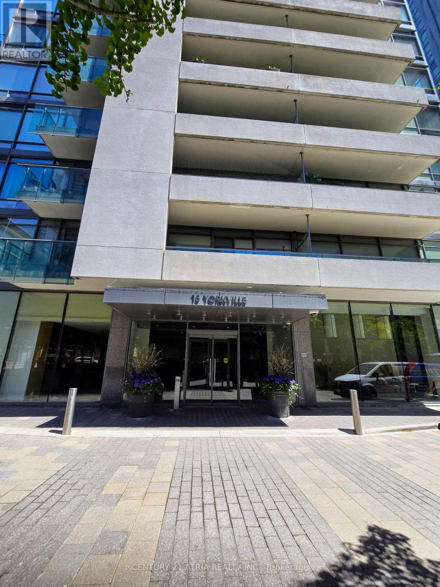 3103 - 18 Yorkville Avenue, Toronto, Ontario  M4W 3Y8 - Photo 3 - C12189497