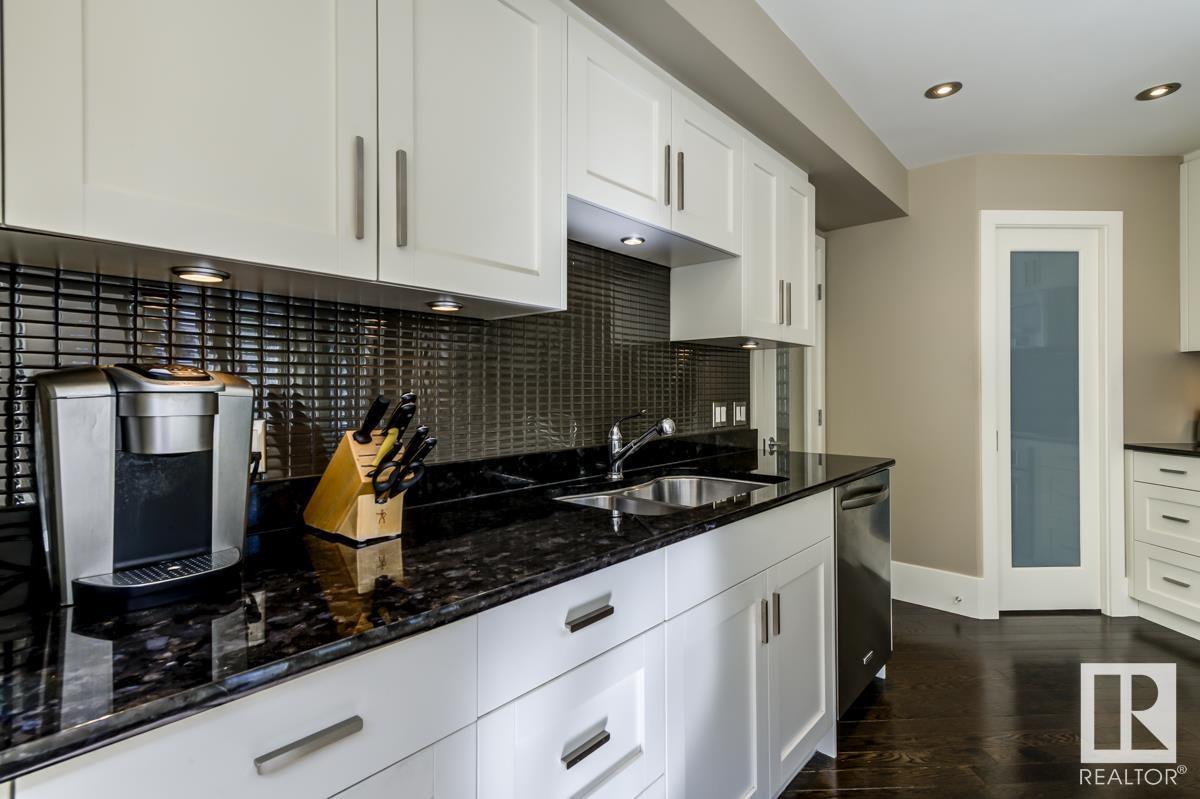 Property at 326 WOLF RIDGE PT NW image 1