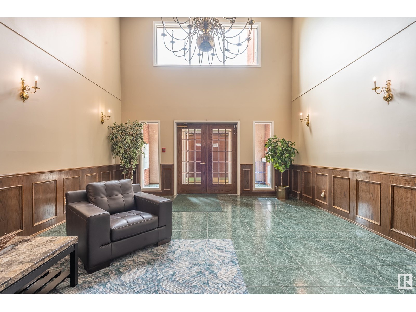Property at #102 37 SIR WINSTON CHURCHILL AV image 3