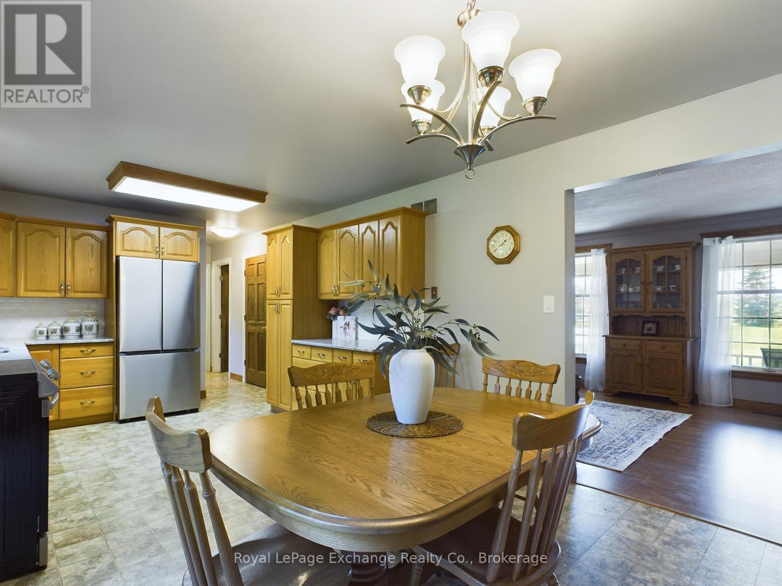 401767 Grey Road 4 Road, West Grey, Ontario  N4N 3B8 - Photo 10 - X11955610