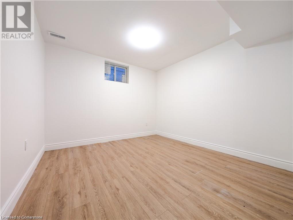 187 Daimler Drive, Kitchener, Ontario  N2A 4C8 - Photo 43 - 40736757