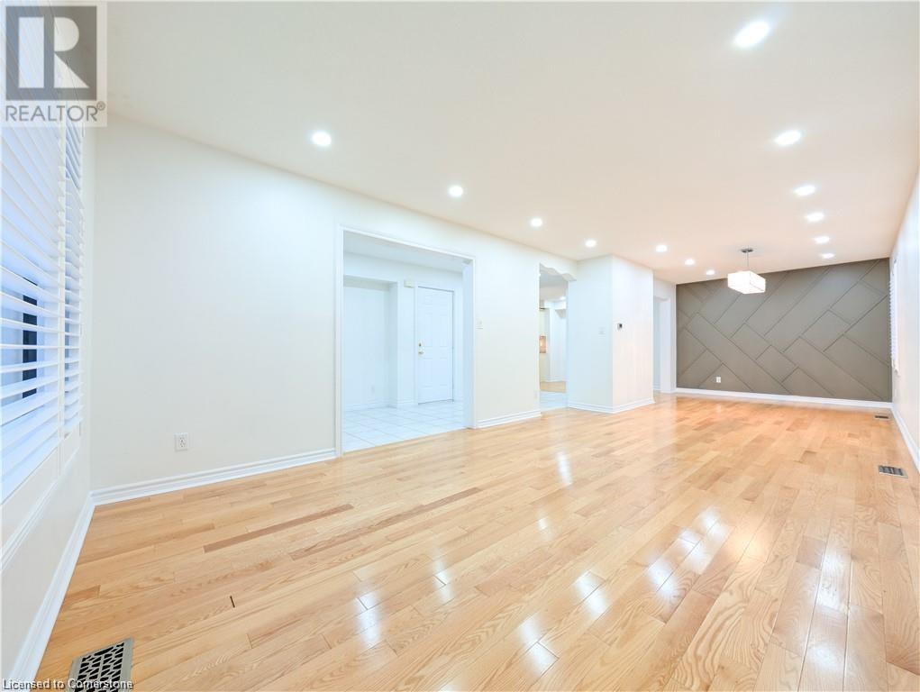 187 Daimler Drive, Kitchener, Ontario  N2A 4C8 - Photo 9 - 40736757
