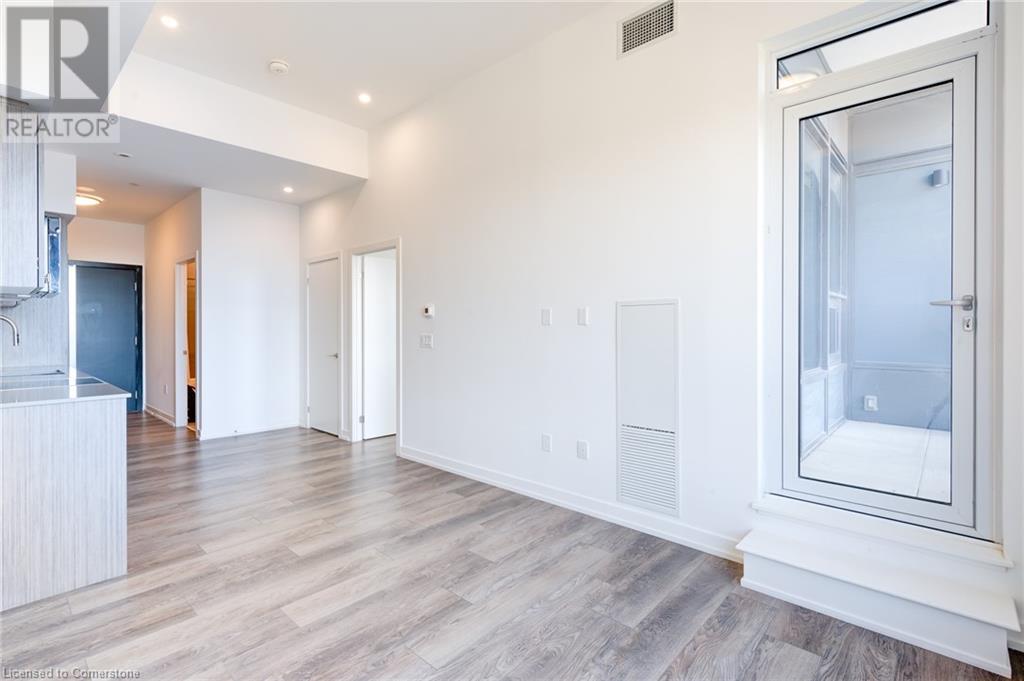 15 Wellington Street S Unit# 303, Kitchener, Ontario  N2G 0E3 - Photo 10 - 40736405