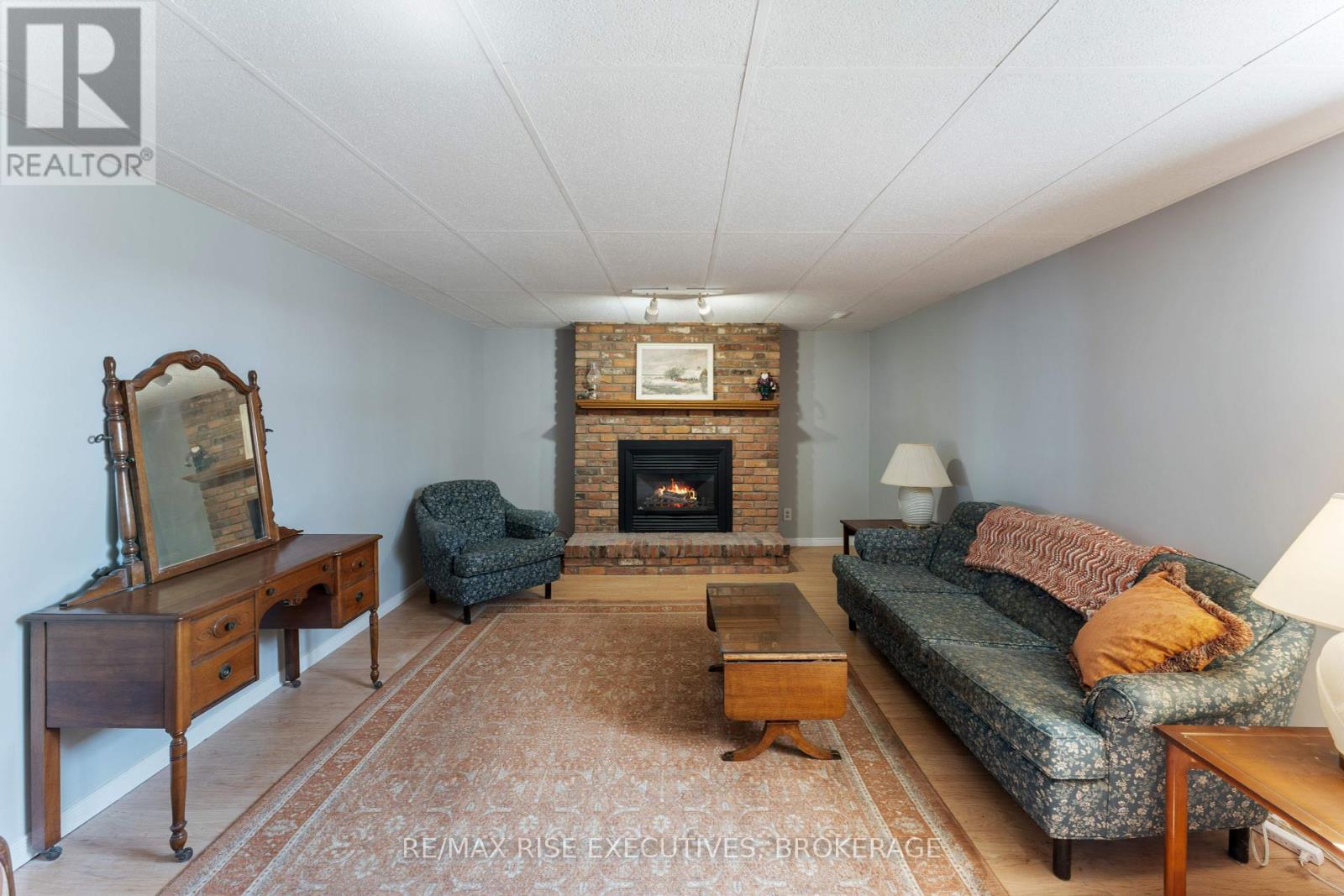 656 Rivermeade Avenue, Kingston, Ontario  K7M 7Z6 - Photo 24 - X12191811