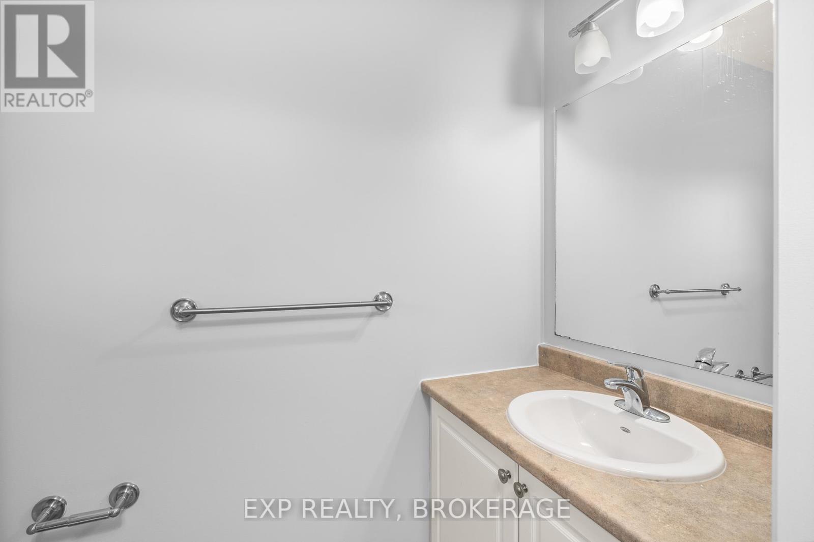 82 Amy Lynn Drive, Loyalist (Amherstview), Ontario  K7N 1K2 - Photo 20 - X12191912
