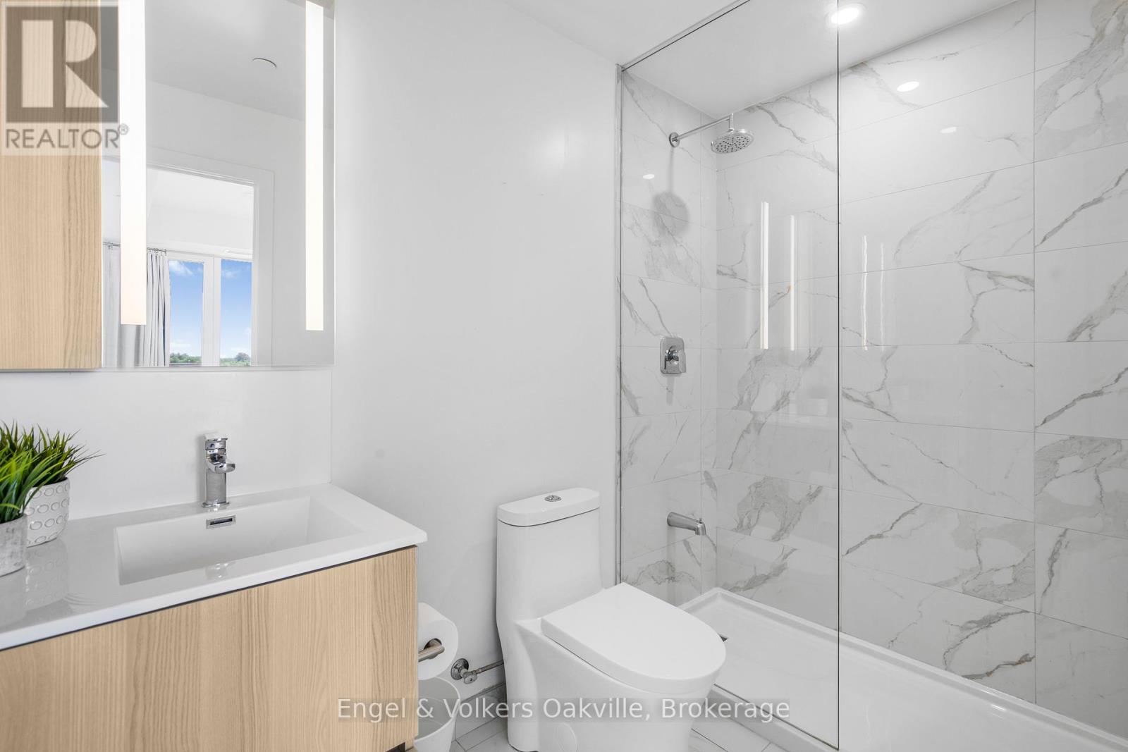 601 - 220 Missinnihe Way, Mississauga, Ontario  L5H 0A9 - Photo 29 - W12170525