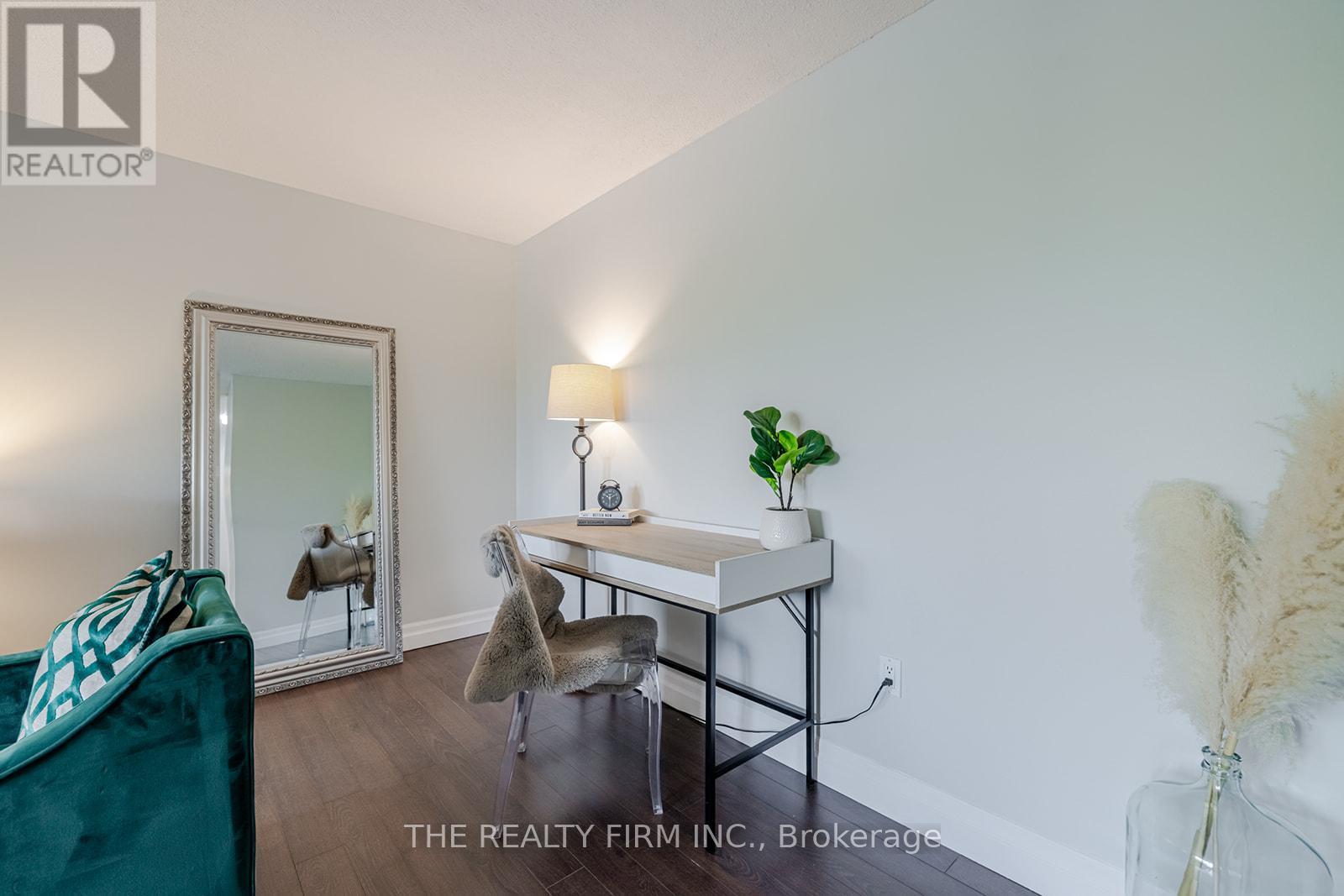 301 - 600 Grenfell Drive, London North, Ontario  N5X 2R8 - Photo 12 - X12191758