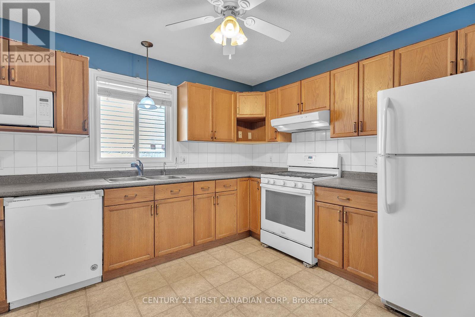 567 Sprucewood Drive, London North (North C), Ontario  N5X 4J5 - Photo 13 - X12191778