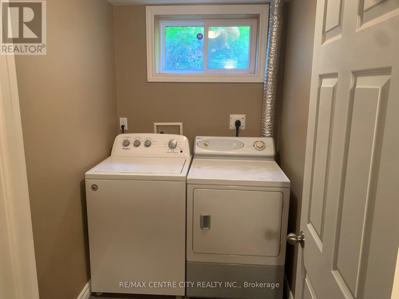 1163 Farnsborough Crescent, London East, Ontario  N5V 2L7 - Photo 14 - X12191820