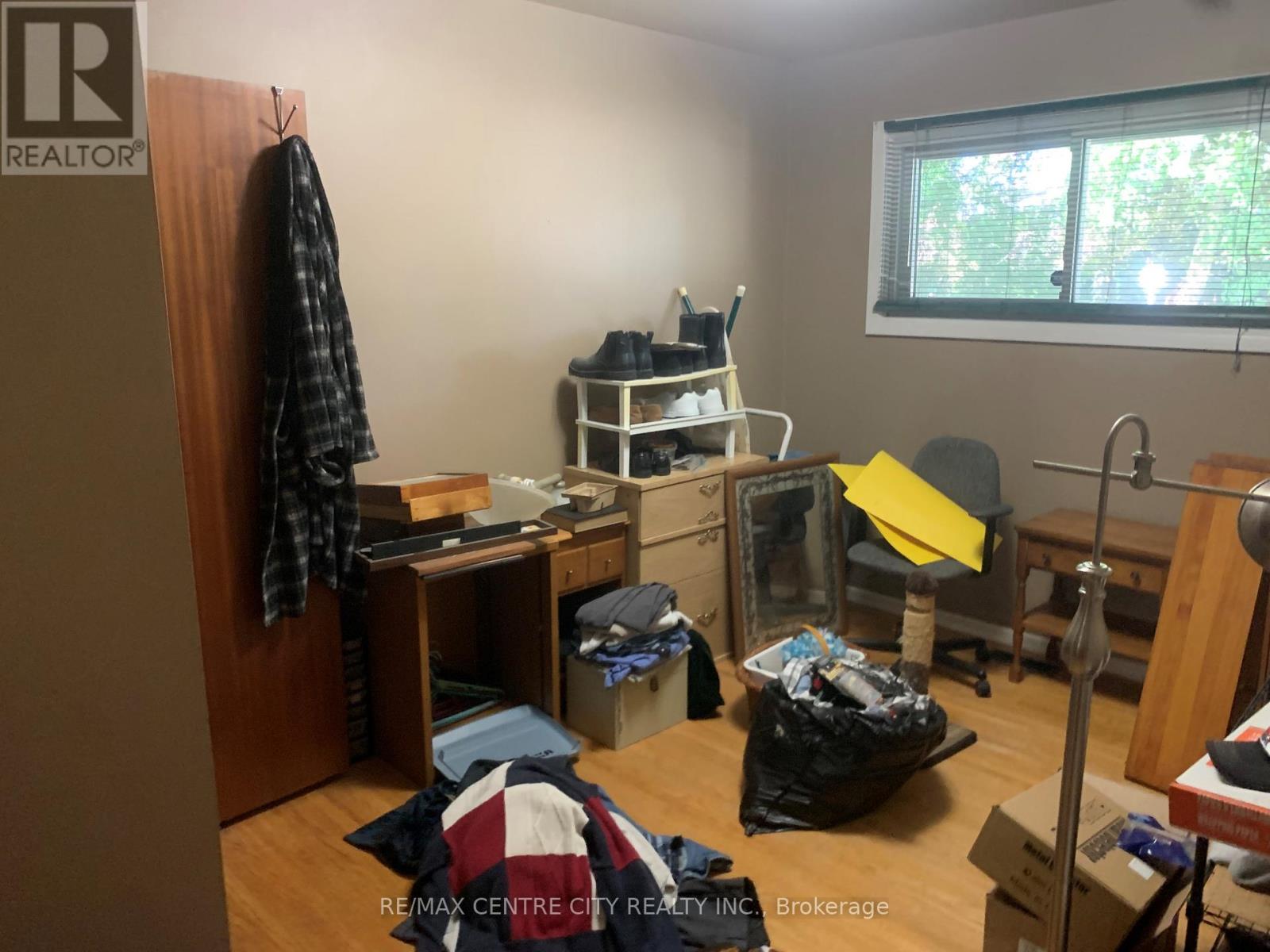 1163 Farnsborough Crescent, London East, Ontario  N5V 2L7 - Photo 6 - X12191820